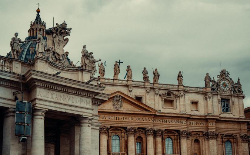 Omenbarmaladook Follows